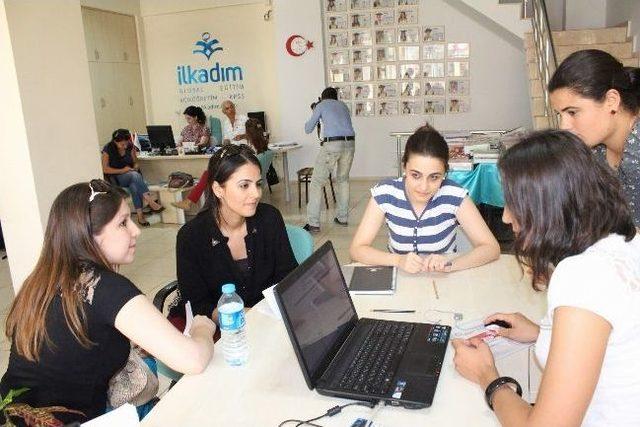 İlkadım &Ouml;ğretmen Adaylarına Tercihte Yol G&ouml;steriyor 2