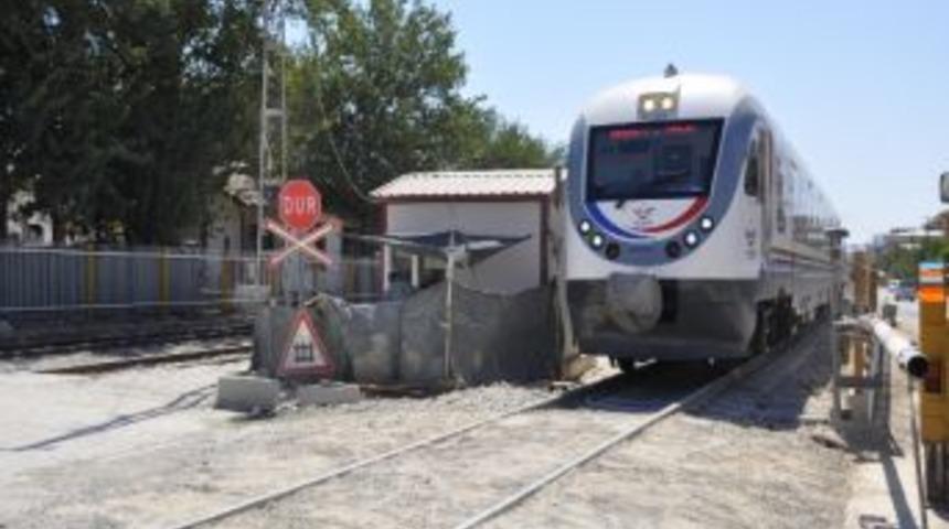 Torbalı&rsquo;da İzban Değişimi Devam Ediyor