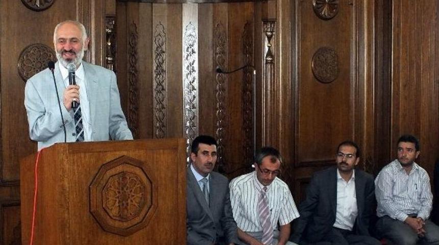 Van&rsquo;da Hacı Adaylarına Seminer