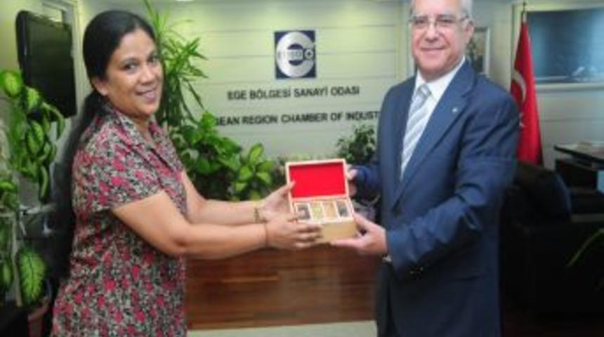 Sri Lanka&rsquo;dan İzmirli Sanayicilere: Hammaddeyi Kaynağından Alın