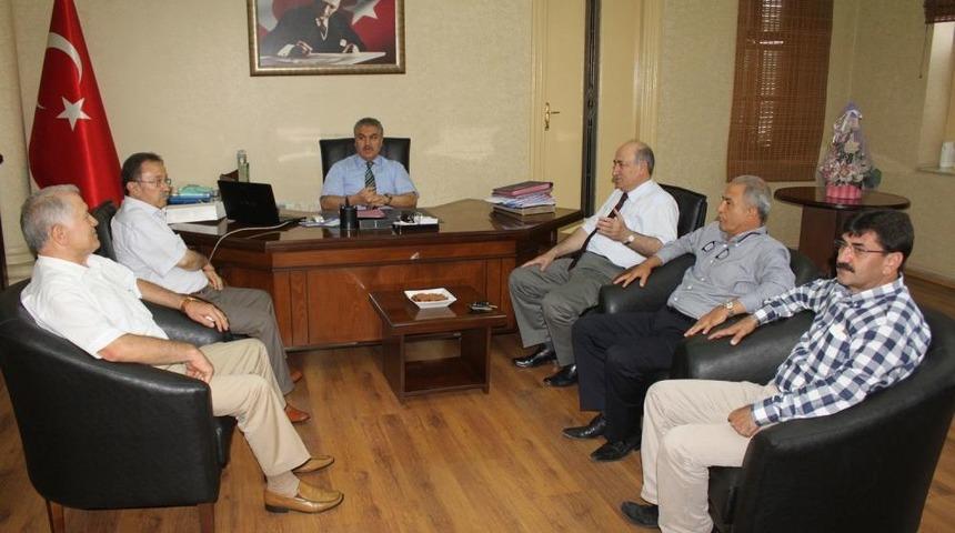 AK Partili Yağcı&rsquo;dan Seyhan Kaymakamı Okur&rsquo;a Ziyaret