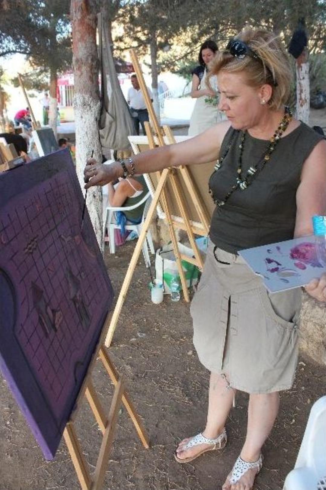 Ressamlar Gevaş&rsquo;ta Bir Araya Geldi