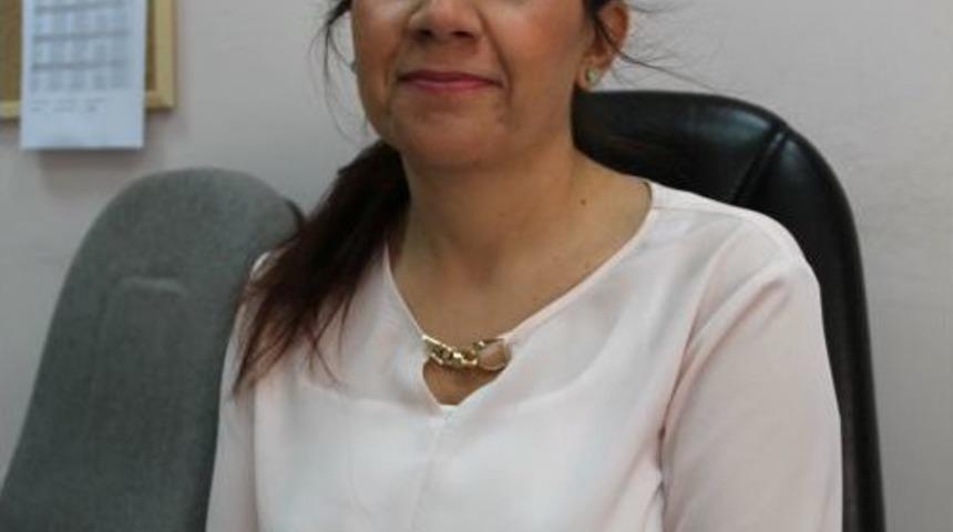 'Ambliyopi  Tedavisi Ilkokuldan Daha Erken Yaşta Uygulanmalı'