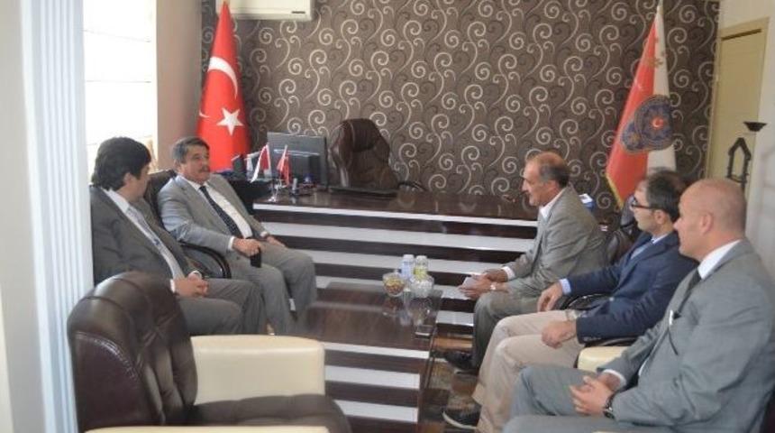 Ak Partili Tanrıverdi Kula İl&ccedil;e Emniyet M&uuml;d&uuml;r&uuml; G&uuml;ndoğdu&rsquo;yu Ziyaret Etti