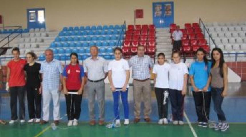 &Uuml;nl&uuml;erden Goalball Milli Takımına Ziyaret