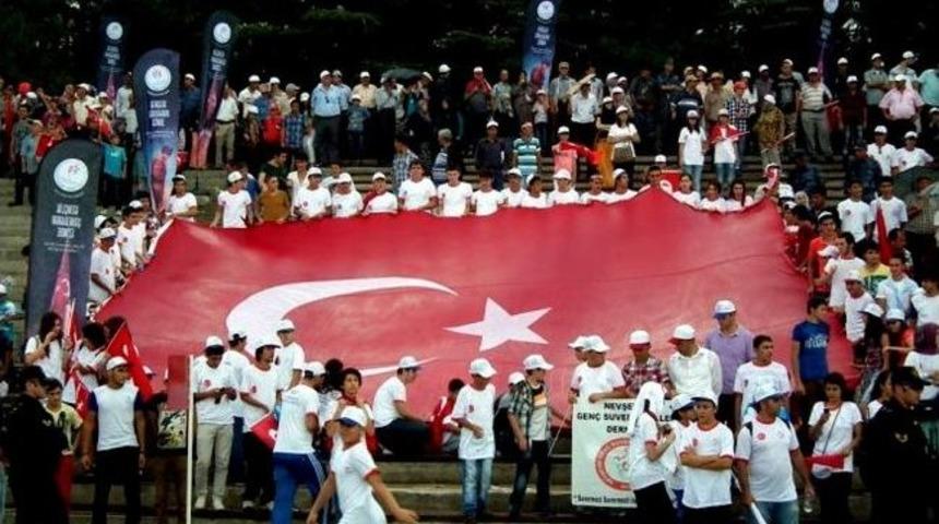Aydın Gen&ccedil;liği Zafertepe&rsquo;ye &Ccedil;ıktı