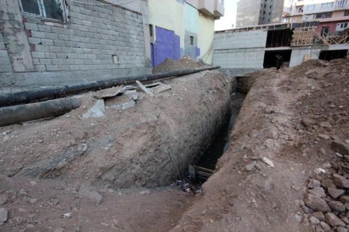 B&uuml;y&uuml;kşehir, Tarihi &Ccedil;eşmelerin Su Hatlarını &Ccedil;elikleştiriyor