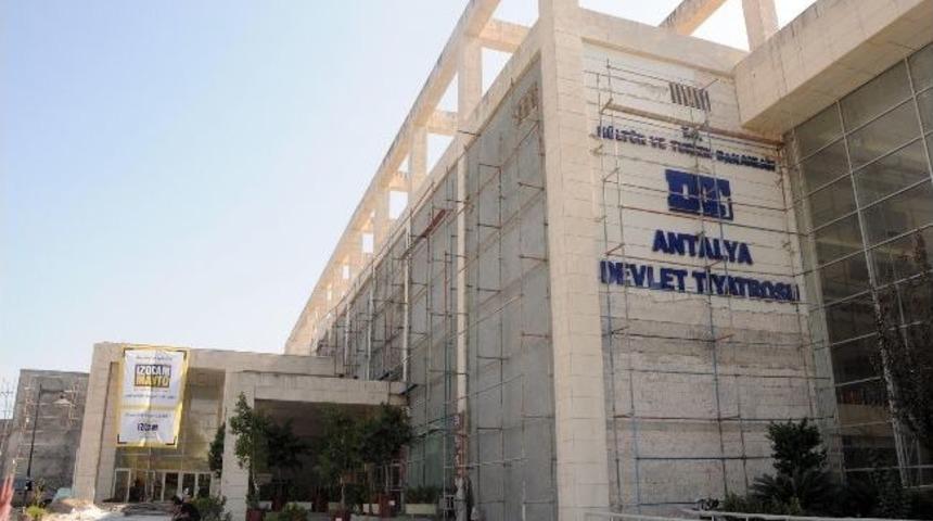 Haşim İşcan&rsquo;da Tadilat Başladı