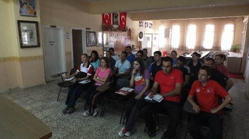 Nevşehir&rsquo;de Antren&ouml;r Değerlendirme Ve Planlama Toplantısı Yapıldı