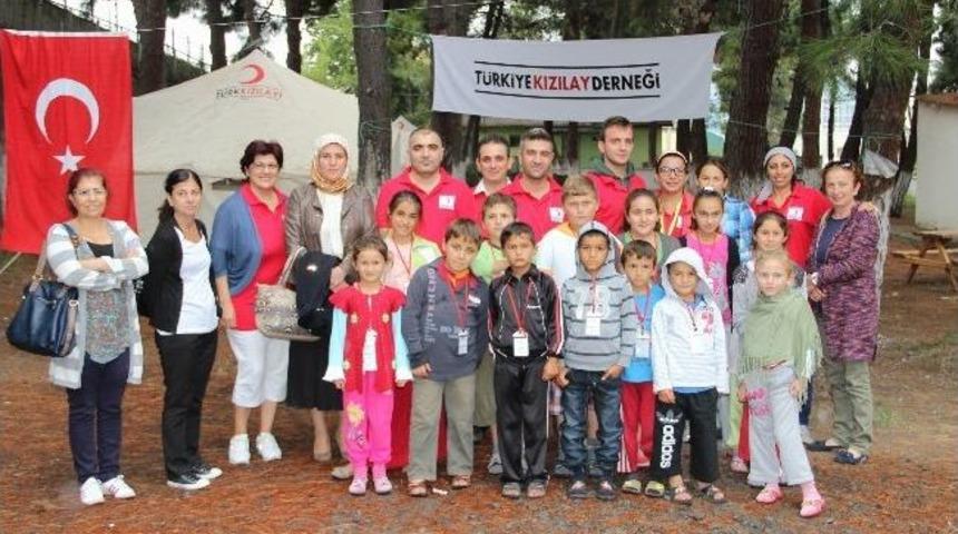 T&uuml;rk Kızılayı&rsquo;ndan &Ccedil;ocuklara Eğitim