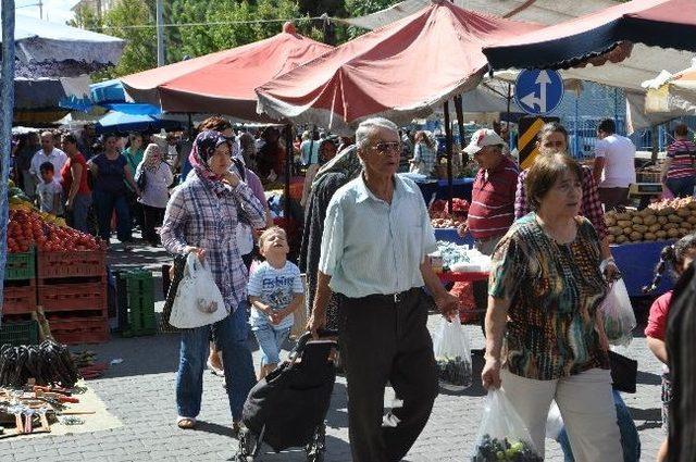 Halk Pazarı Süper Marketlere Karşı