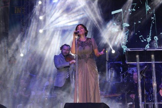 İncir Festivalinde Zara Rüzgarı