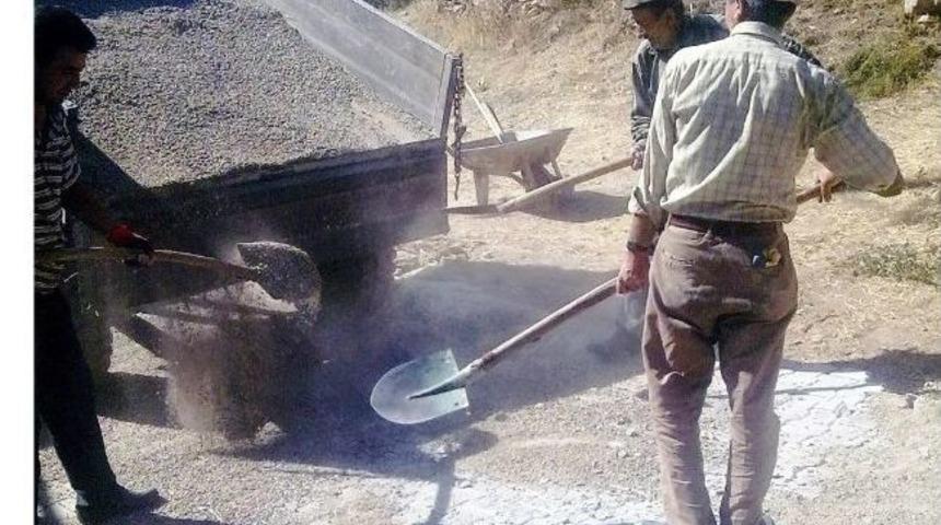 Hisarcık&rsquo;ta K&ouml;ylere Kilitli Parke Taşı