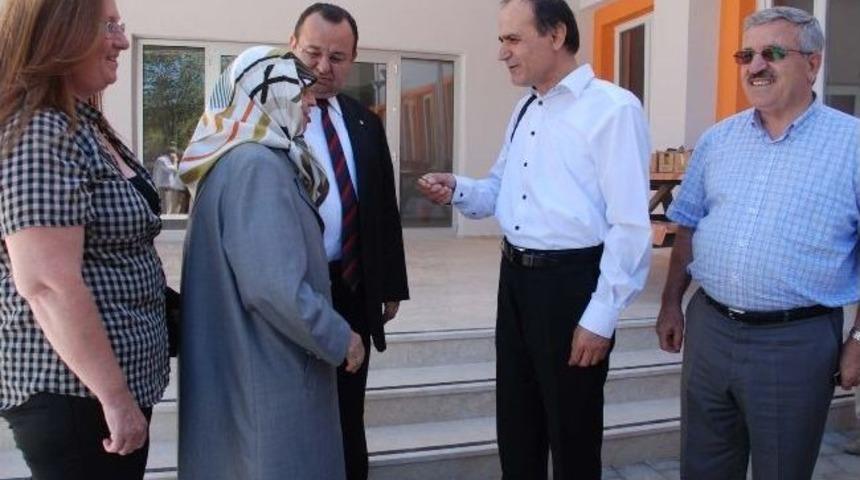 Biga'ya Kız Meslek Lisesi