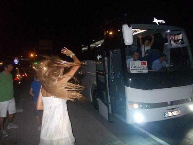 İzmak Yola &Ccedil;ıktı 1