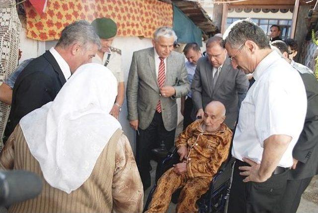 Başbakan Erdoğan’ın Talimatı İle Tosya’da 1 Kişiye Akülü Araba Verildi 1