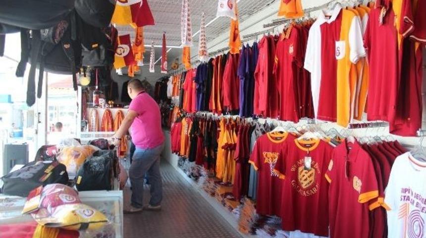 Gs Store Tır'ı Urla'da