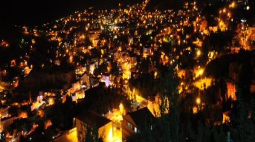 Bitlisliler, Bitlis&rsquo;i Seyir Terasından Izliyor