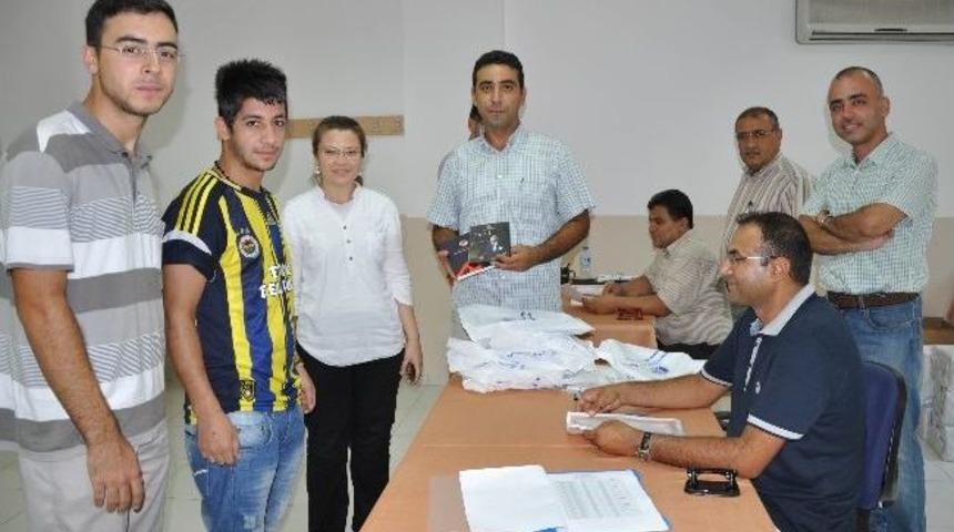 Erdemli&rsquo;deki Y&uuml;ksekokullarda Kayıt Heyecanı S&uuml;r&uuml;yor