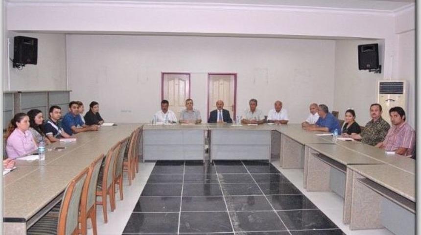 İl &Ouml;zel İdaresi&rsquo;nde Değerlendirme Toplantısı Yapıldı