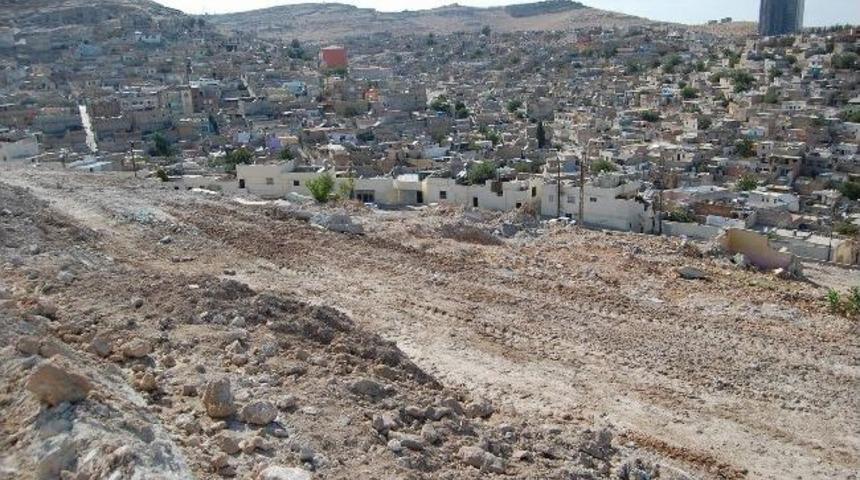 Kale Arkasında Kentsel D&ouml;n&uuml;ş&uuml;m &Ccedil;alışmaları