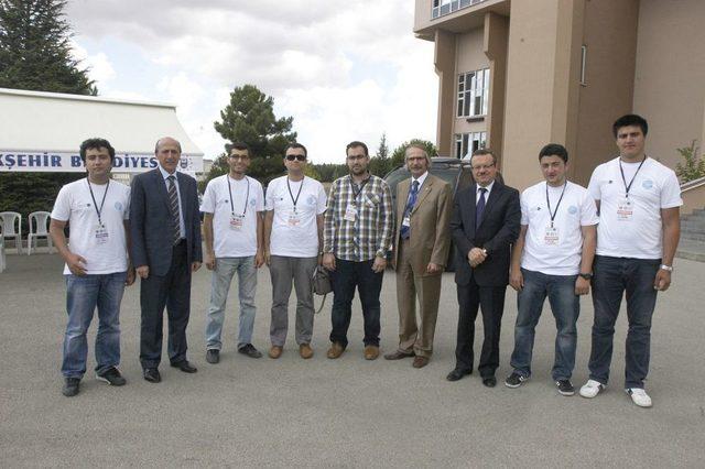 Eski Öğrencilerden Yenilere Destek 1