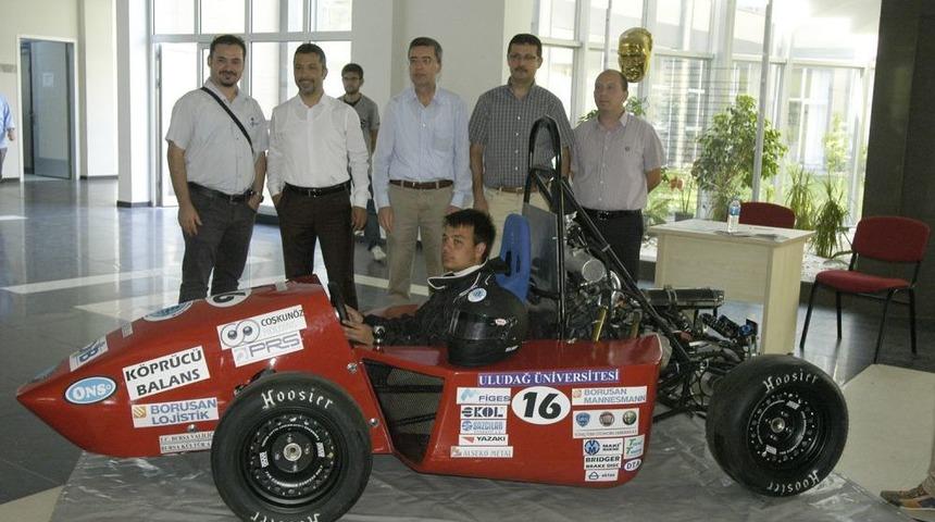 Uludağ Racing&rsquo;in Formula Aracı İtalya Yolcusu