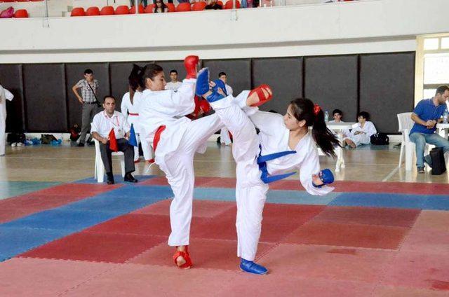 Karate Il Seçmeleri Yapıldı