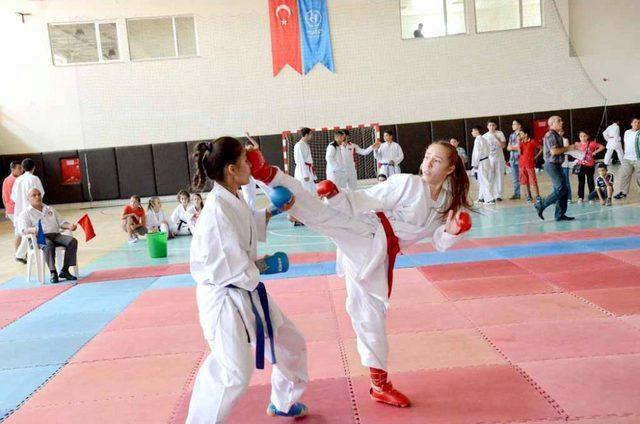 Karate Il Seçmeleri Yapıldı