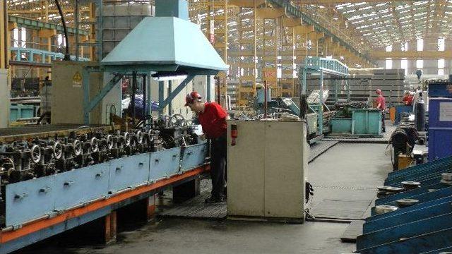 "demir Çelikte 2008 Krizinin Etkileri Sürüyor" 2