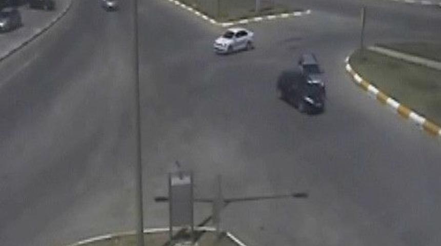 Erzincan'da Mobese'ye Takılan Kazalar
