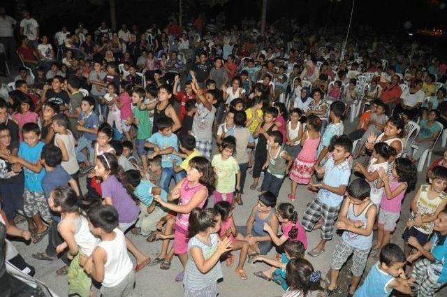 B&uuml;y&uuml;kşehir Sanat Tır&rsquo;ı Şehit Duran Mahallesi&rsquo;nde 2