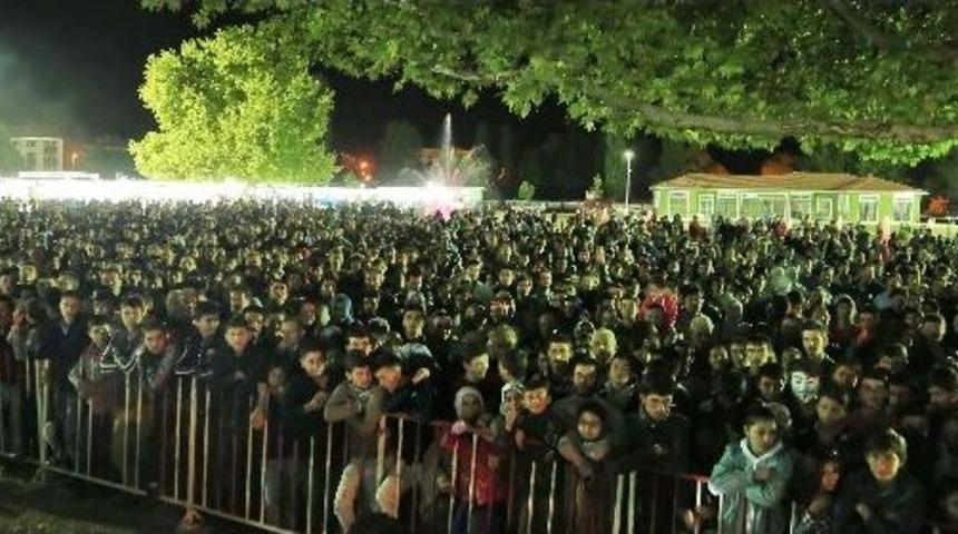 Simav&rsquo;ı G&ouml;k&ccedil;e Salladı