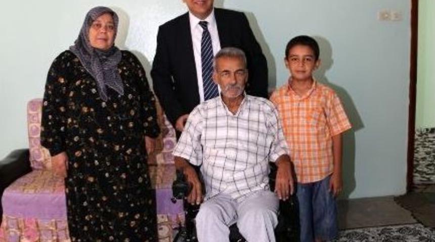 Şehitkamil Belediyesi&rsquo;nden Ali Amca&rsquo;ya Ak&uuml;l&uuml; Tekerlekli Sandalye