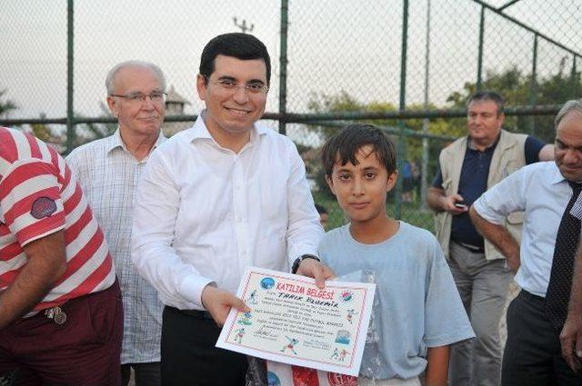 Kursa Katılan Çocuklara Antalyaspor Forması 2