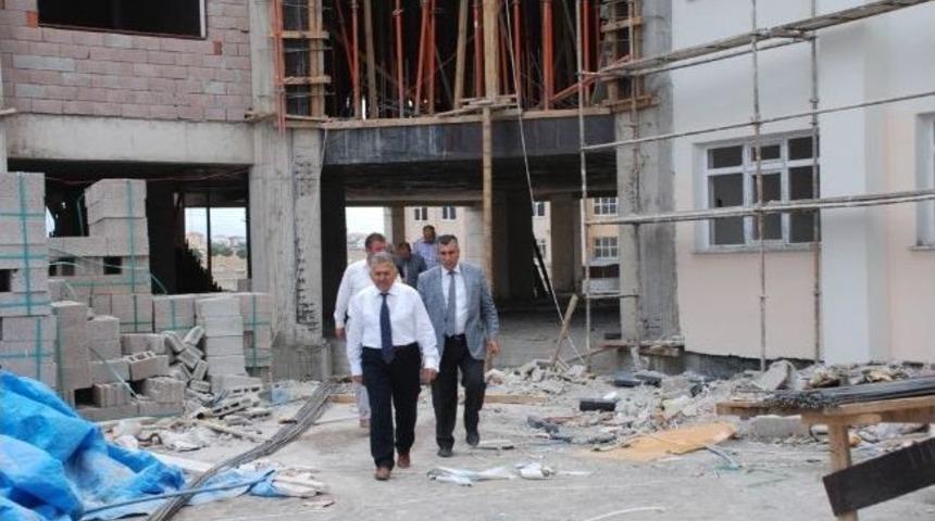 32 Derslikli Okulun İnşaatı Devam Ediyor