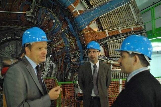 Cbü Rektörü Pakdemirli Cern’de 1