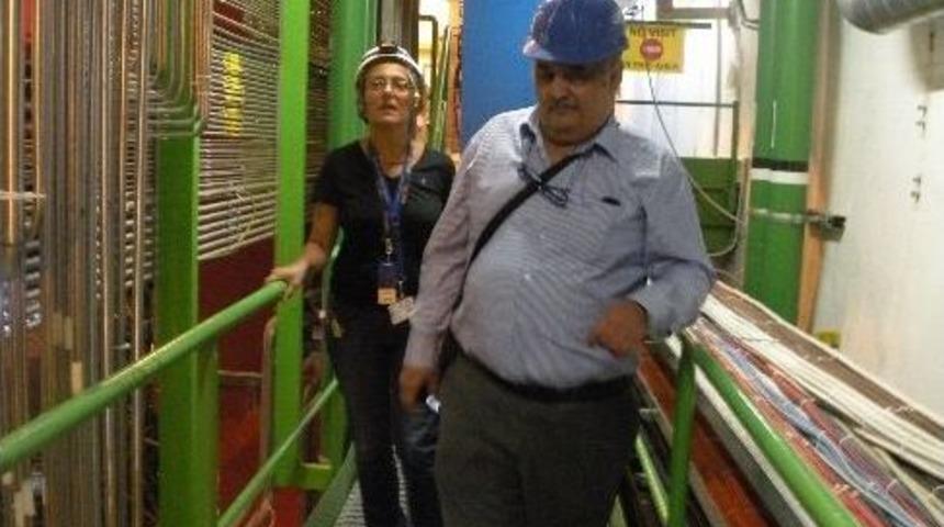T&uuml;rk Profes&ouml;r Cern &Ccedil;alışmalarında