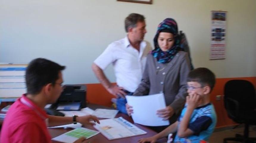 Pazarlar Myo&rsquo;nda Kayıtlar Başladı