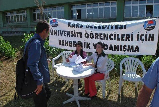 Kars Belediyesi’nden Üniversite Öğrencilerine Danışmanlık Hizmeti