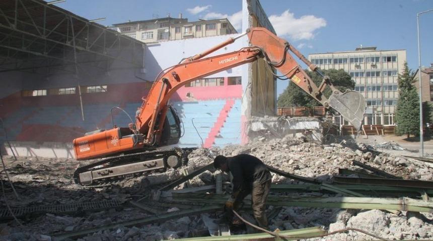 Elazığ'da Bin Kişilik Spor Salonu Inşa Edilecek