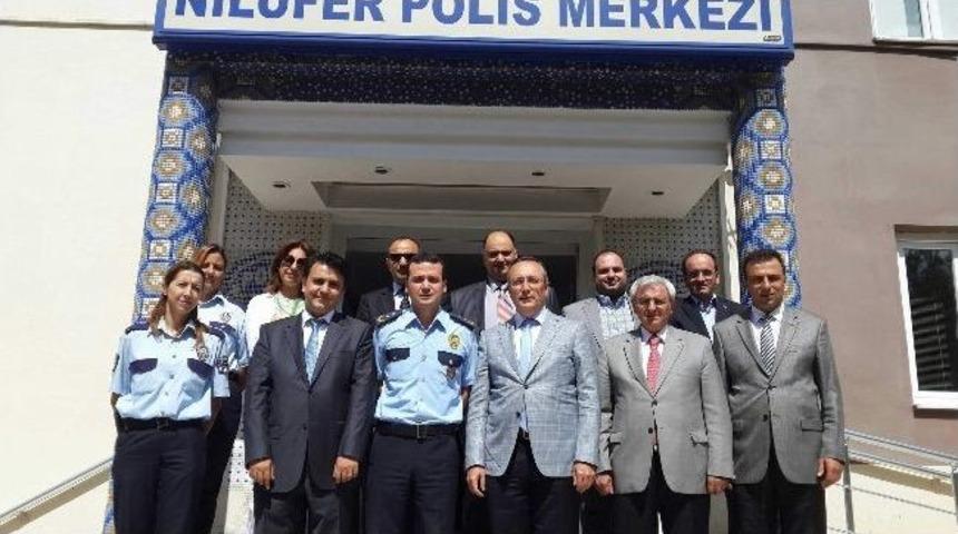 Ak Parti Teşkilatı'ndan Nil&uuml;fer İl&ccedil;e Emniyet M&uuml;d&uuml;r&uuml;'ne Ziyaret