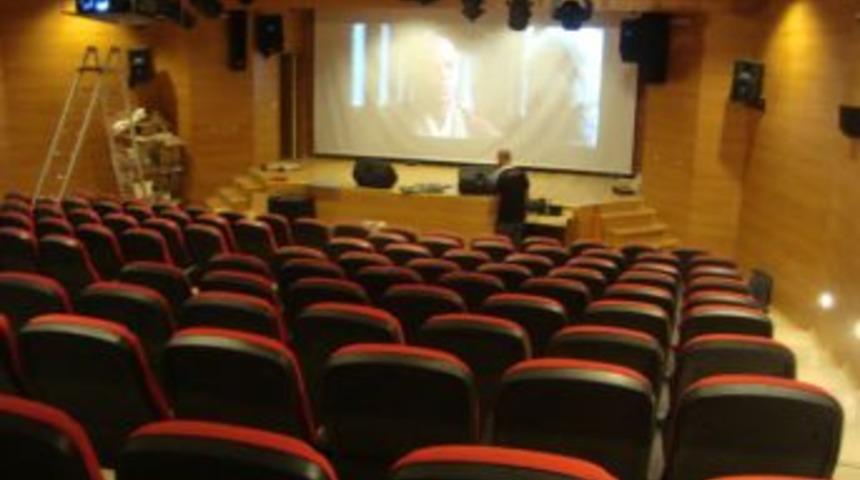 Simav Sinema Salonuna Kavuştu