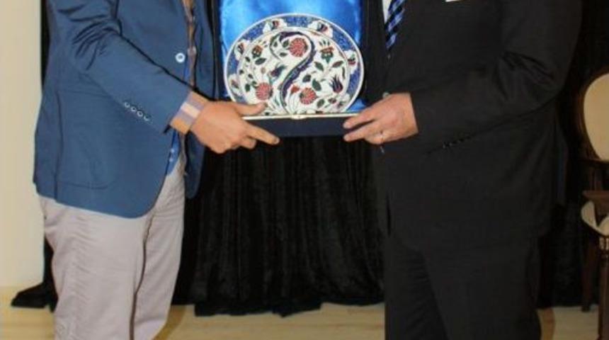 Ayhan Bermek Tecr&uuml;belerini NİSİAD &Uuml;yeleriyle Paylaştı