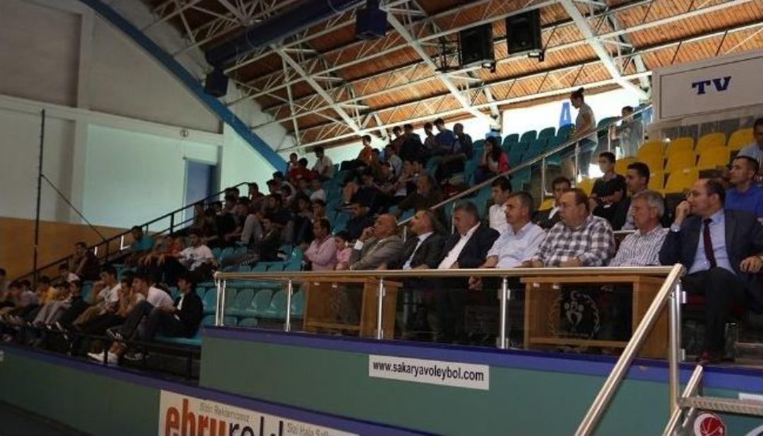 Sakarya B&uuml;y&uuml;kşehir Belediyesi Basketbol Takımı Sezonu A&ccedil;tı