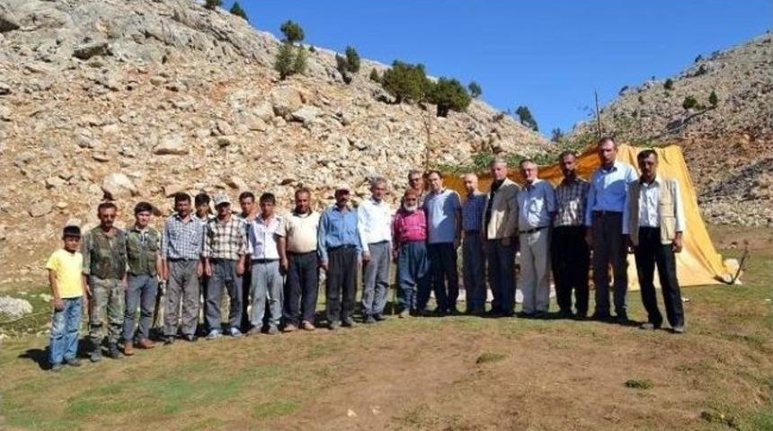 Kaymakam At İle &Ccedil;ıkılan Yaylaya, Makam Aracı İle Gitti