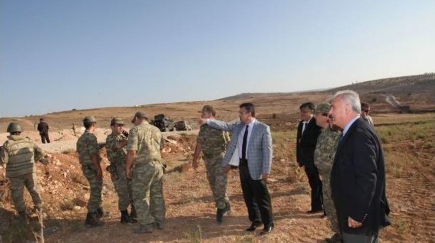 Hatay Valisi Sınır Hattında Incelemelerde Bulundu