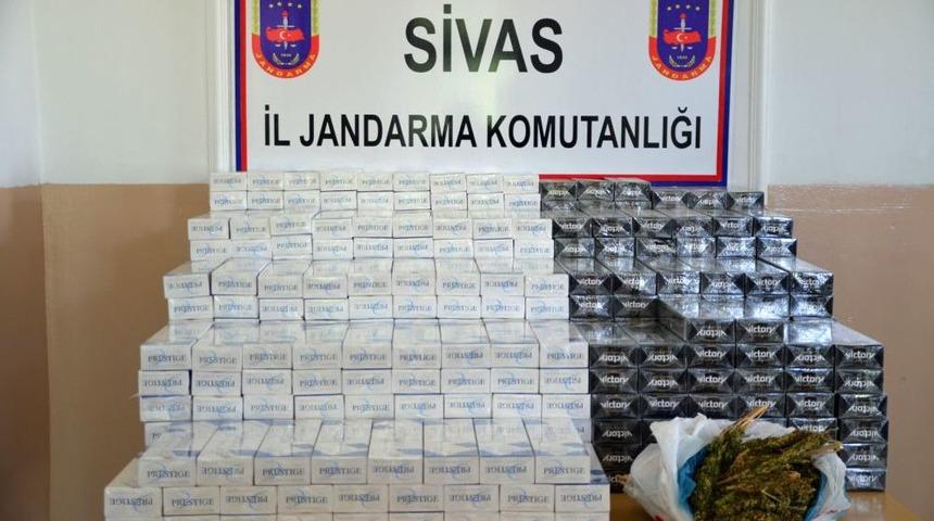 Jandarmadan Uyuşturucu, Zayıflama Hapı Ve Ka&ccedil;ak Sigara Operasyonu