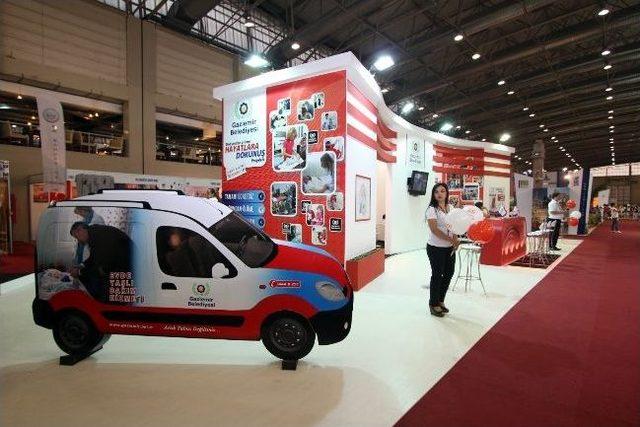 İzmir Fuarı nın "en Sağlıklı" Standı Gaziemir in 2