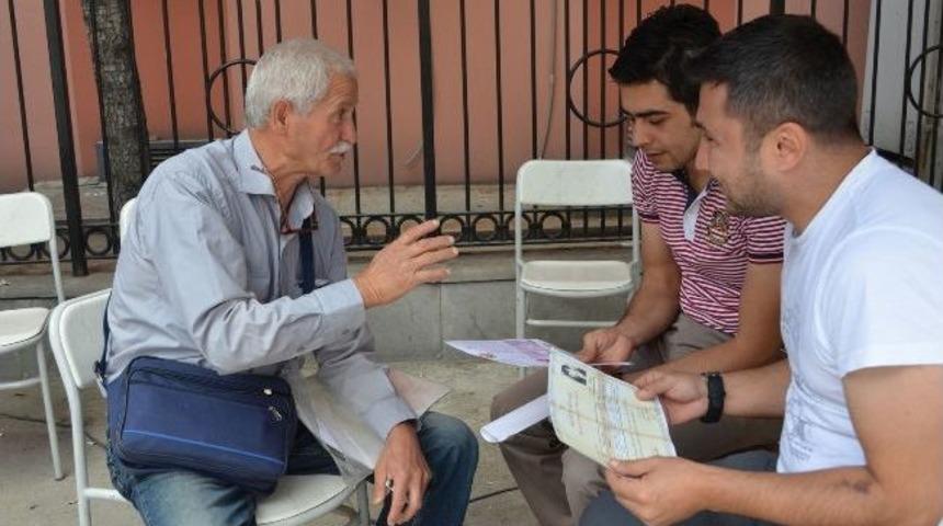 62 Yaşında &Uuml;niversite &Ouml;ğrencisi Oldu